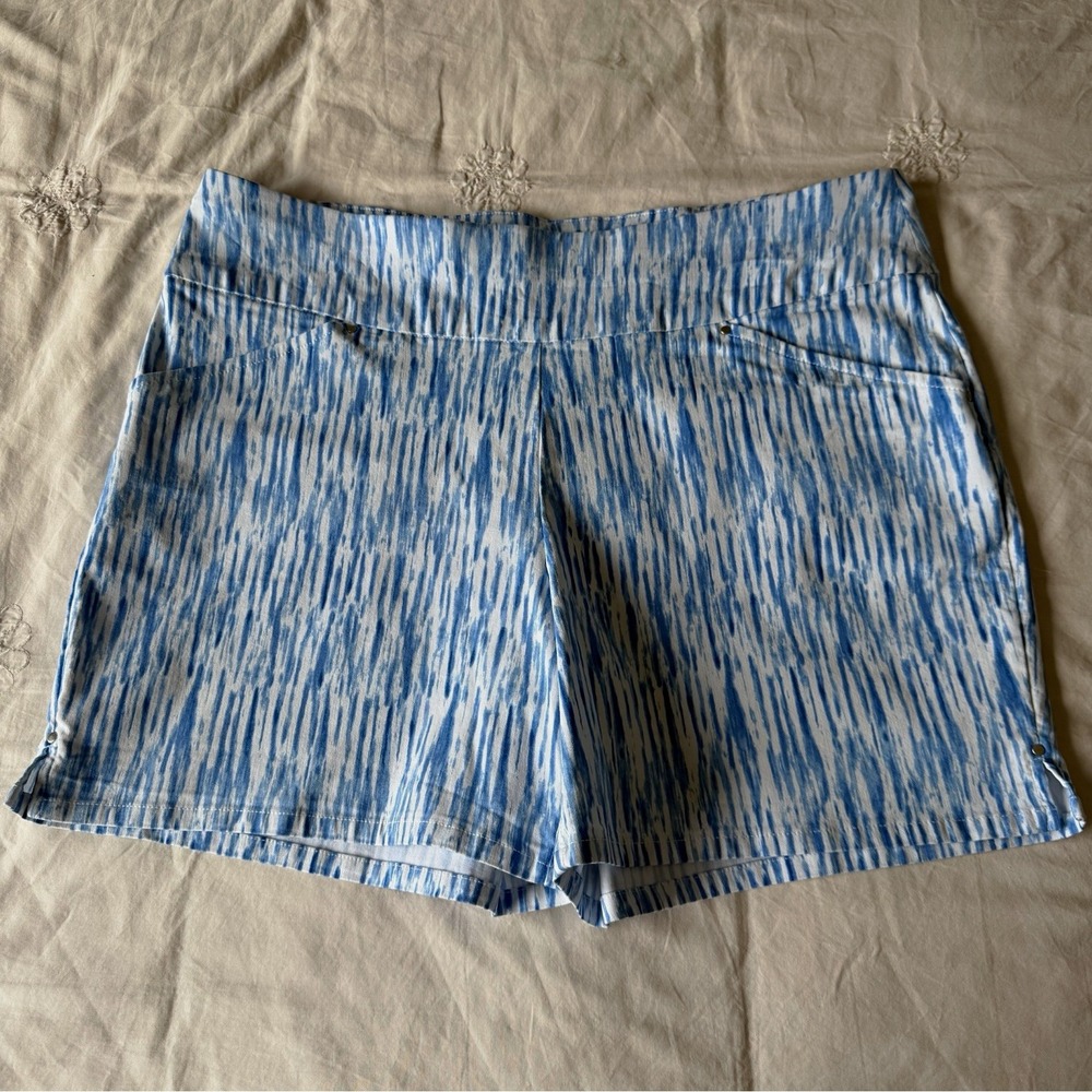INC International Concepts Blue White Ikat Print Stretch Pull On Shorts Sz 14